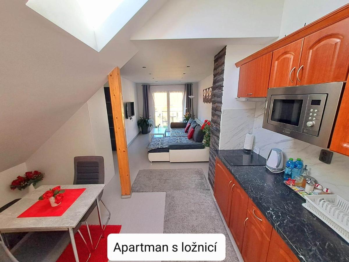Apartamento Dum Tamara Luhačovice Exterior foto