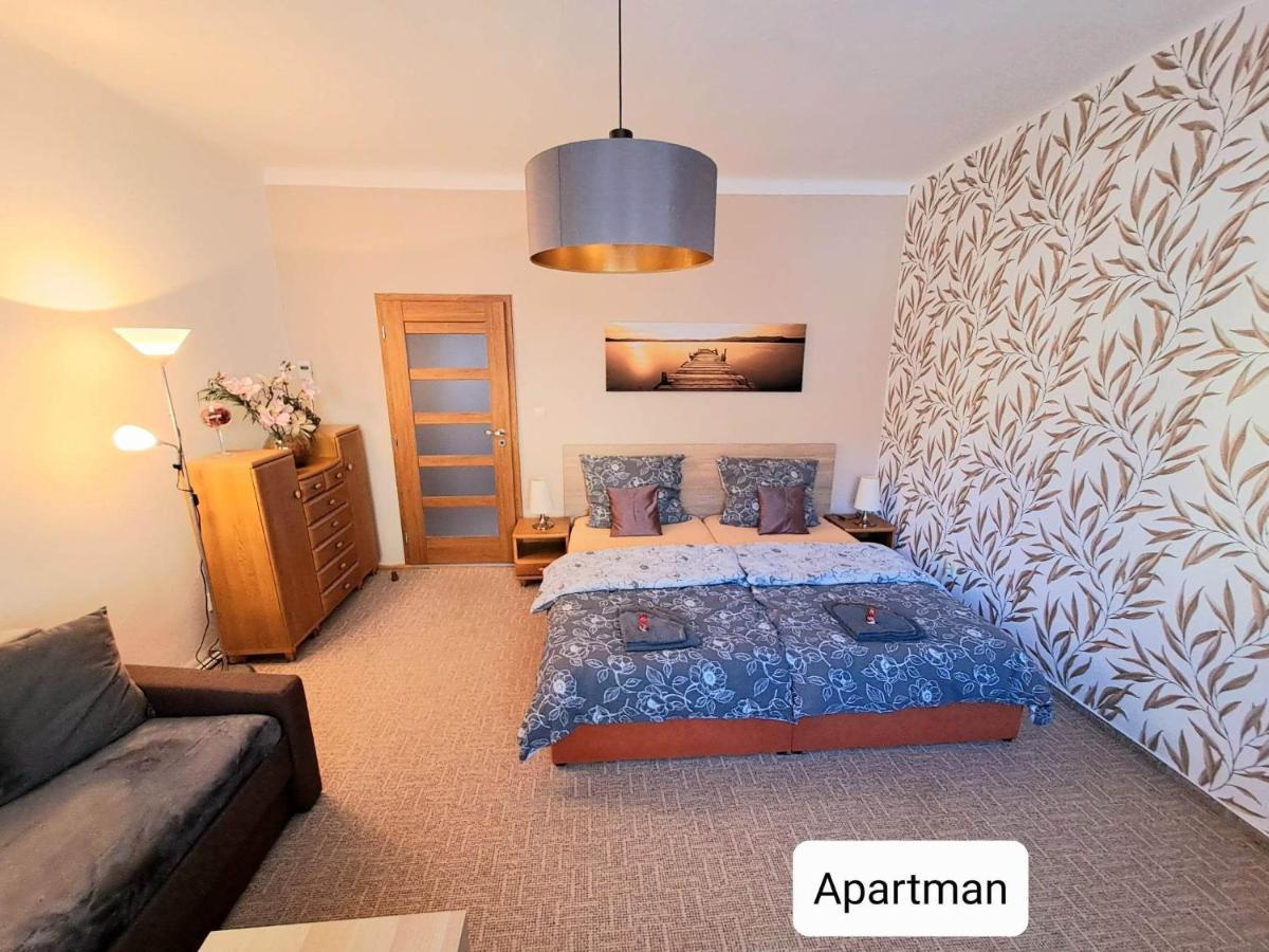 Apartamento Dum Tamara Luhačovice Exterior foto