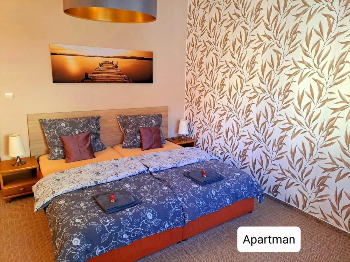 Apartamento Dum Tamara Luhačovice Exterior foto